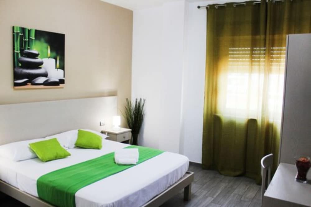 Hotel Cesirja - last minute hotel in Casavatore