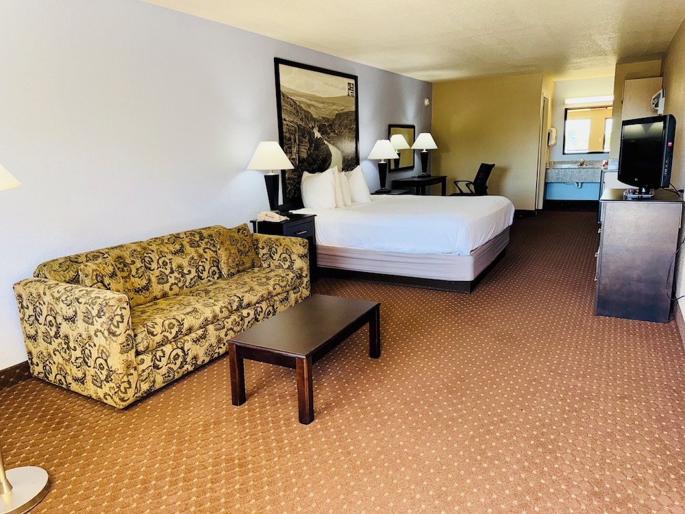 Hill Country Inn & Suites New Braunfels Gruene - photo 6