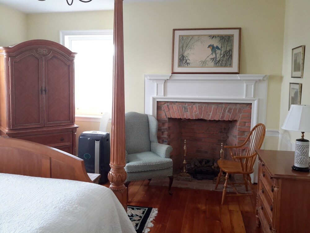 The 1788 Inn - photo 8
