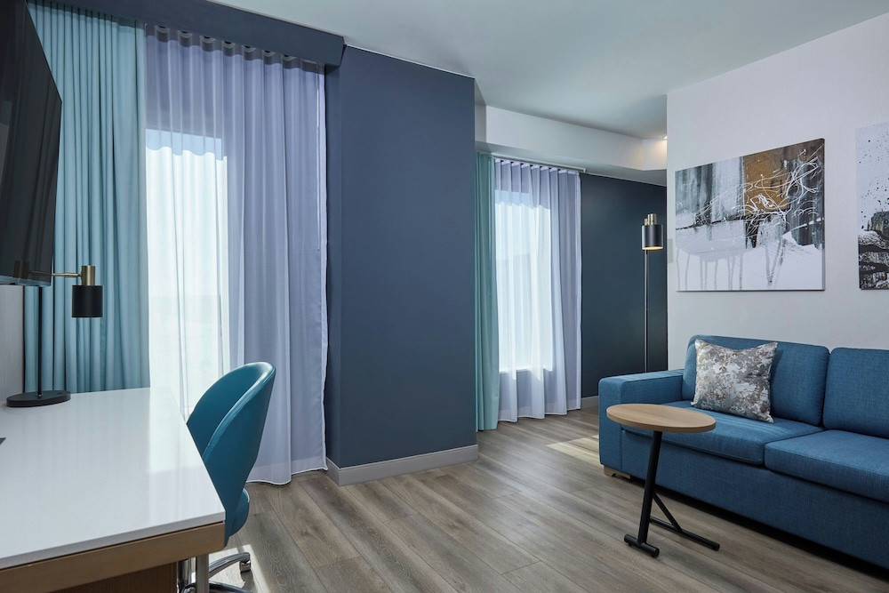 Courtyard by Marriott Denver Downtown West - photo 22