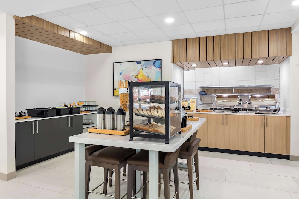 Hilton Garden Inn Lexington Georgetown - photo 40