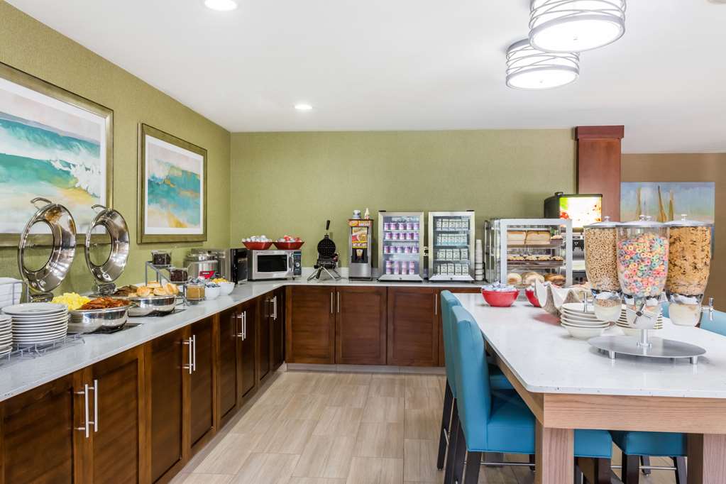 Hawthorn Extended Stay by Wyndham Naples - photo 48