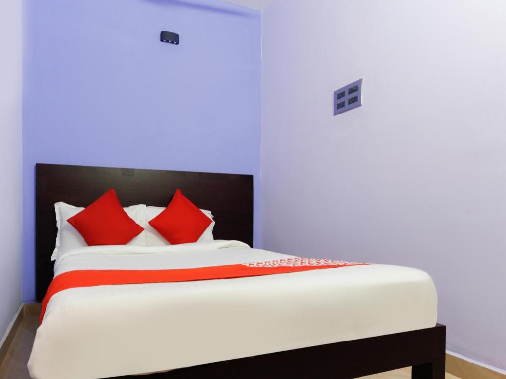 Oyo 47541 Blue Falls Resort — Tirunelveli