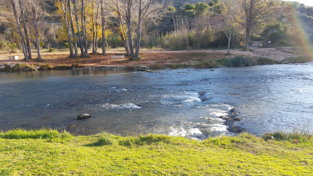 Los Cinglos - carbon neutral hotel in Chulilla