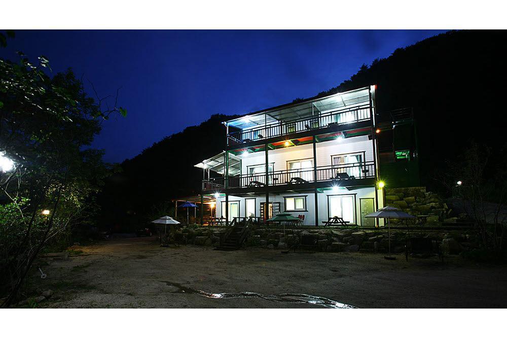 Laon Pension — 4-Star Luxury Hotel in Gapyeong, South Korea