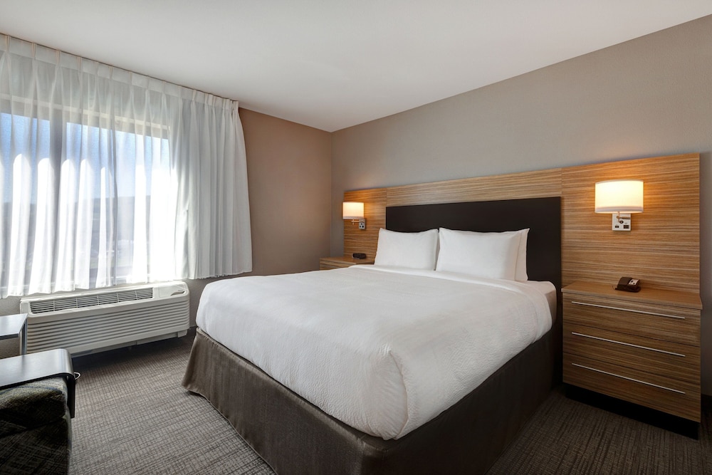 TownePlace Suites San Luis Obispo - photo 21
