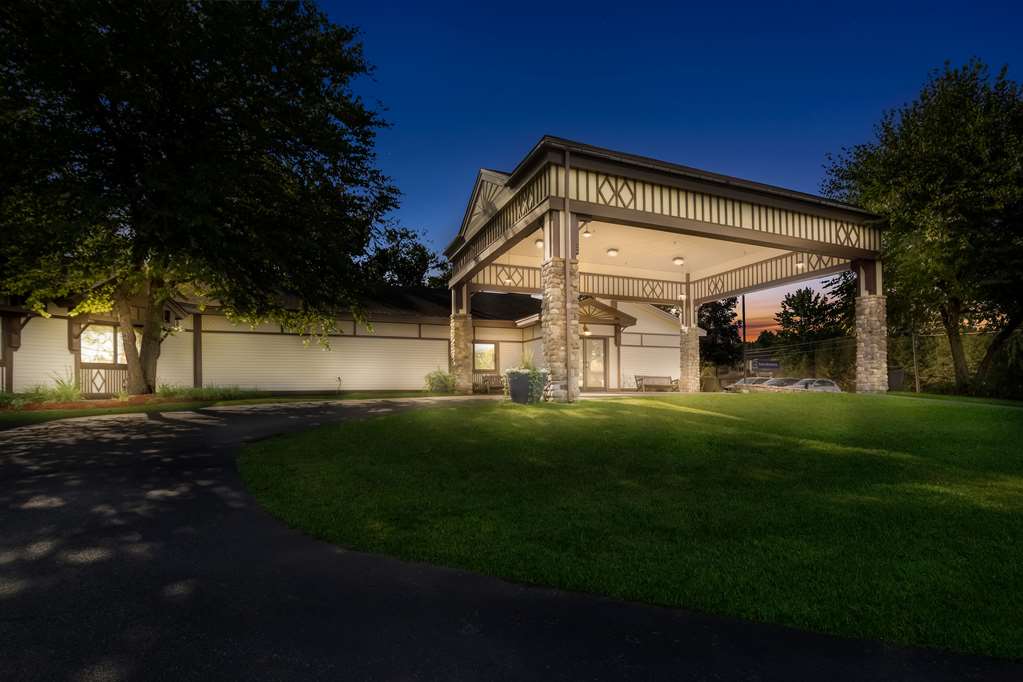 Best Western Saranac Lake - photo 26