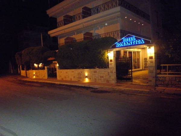 Hotel Romantica - carbon neutral hotel in Aidipsos