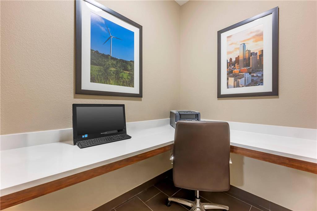 Comfort Inn I 20 Midland Stanton - photo 51
