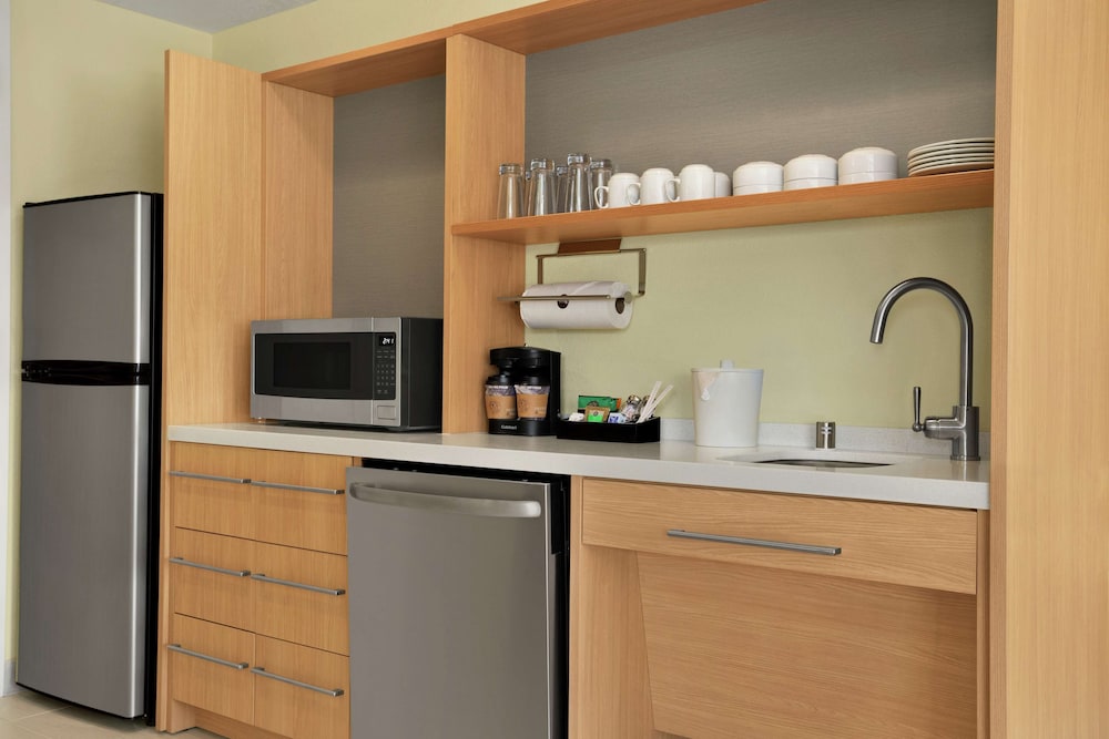 Home2 Suites by Hilton Elko - photo 15