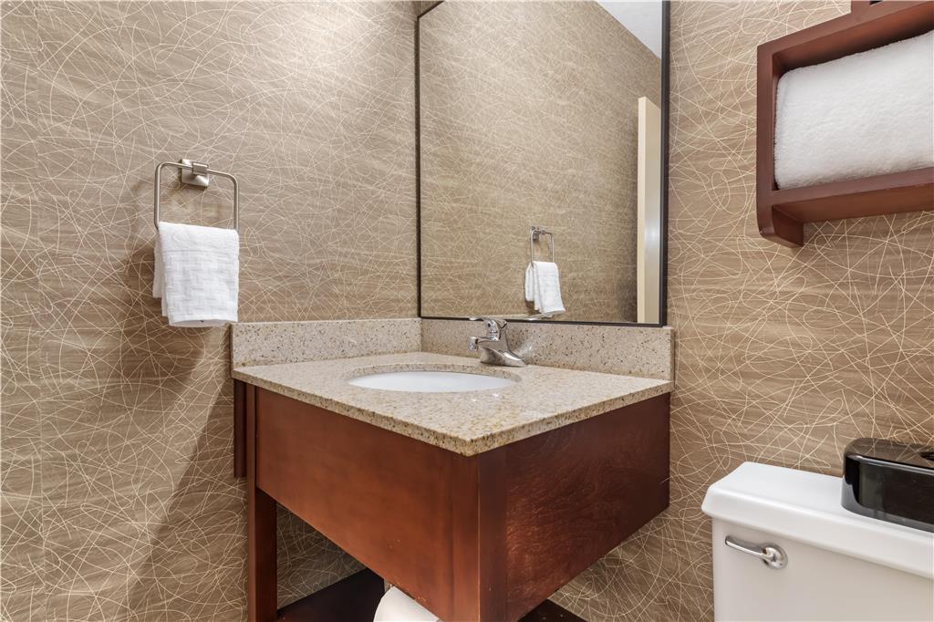 Best Western Fairmont - photo 38