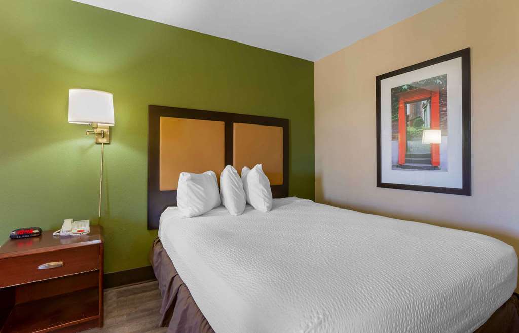 Extended Stay America Phoenix Chandler E. Chandler Blvd. - photo 8