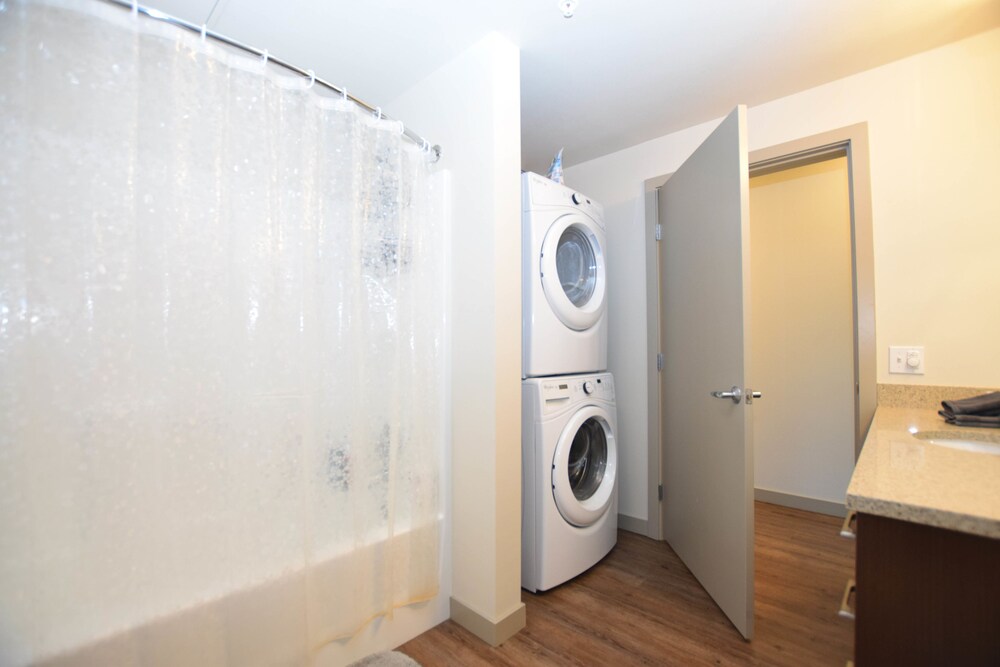 Capitol Hill Suites by Luxe Hubs - photo 58