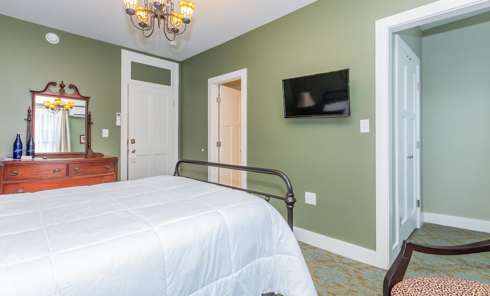 Historic Hotel Broadalbin - photo 31
