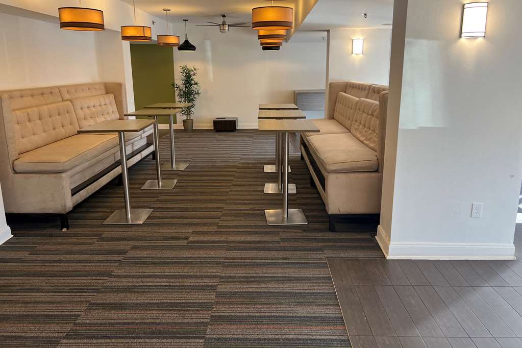 Sleep Inn & Suites Memphis Southeast - photo 27