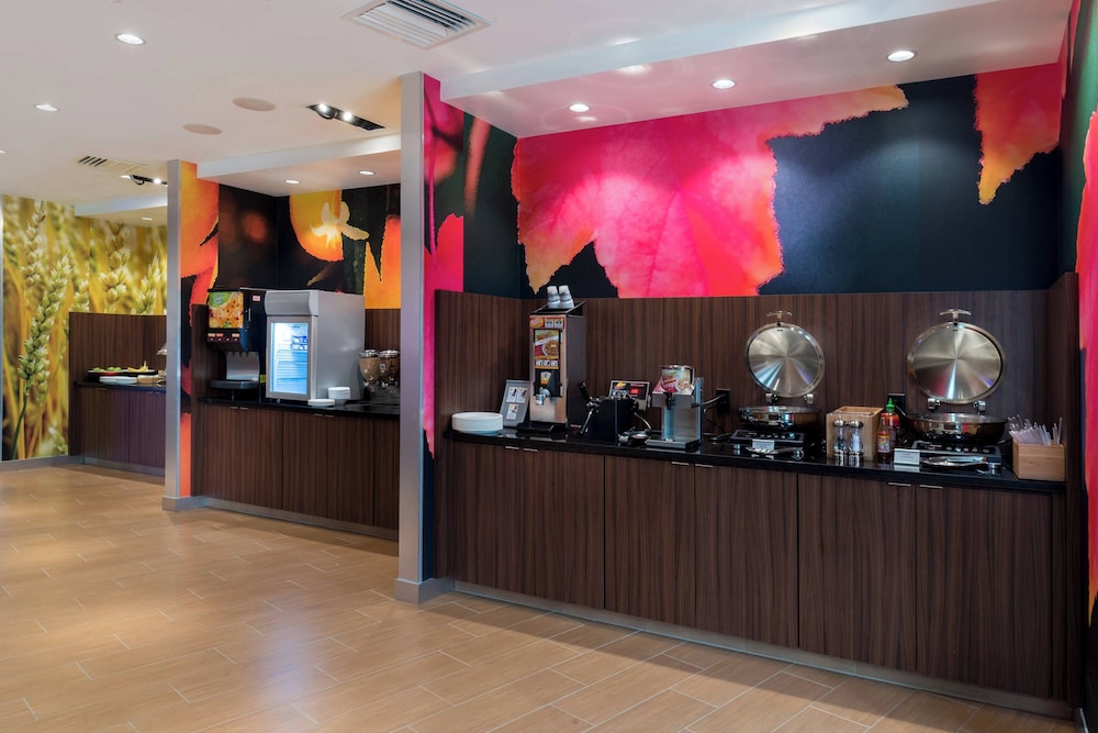 Fairfield Inn & Suites by Marriott Orlando East UCF Area - photo 53