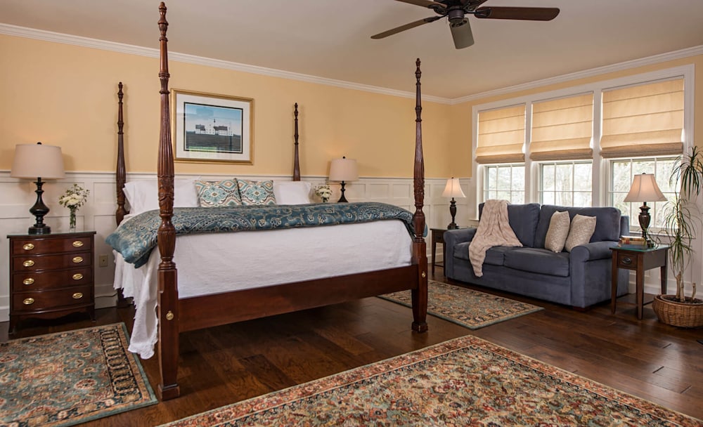 Swift House Inn - photo 17