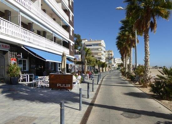 Beach front Esther 1 villajoyosa — 4-Star Luxury Hotel in Villajoyosa, Spain
