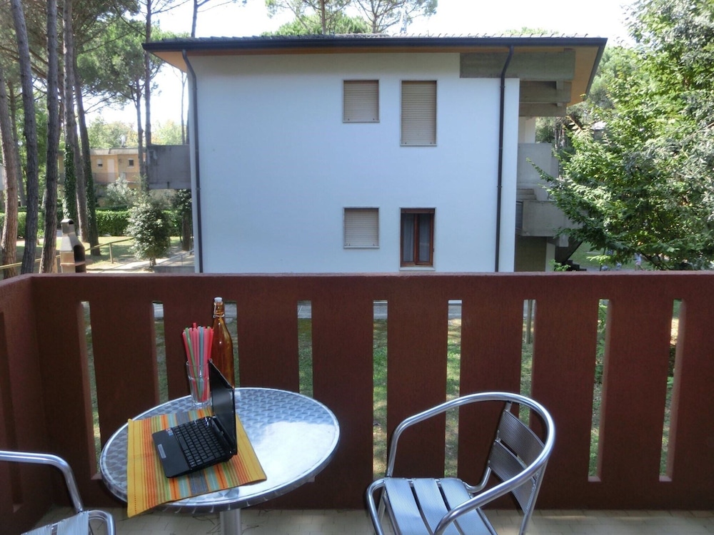 Apartment With Balcony For 4 People By Beahost Rentals — 4-Star Luxury Hotel in San Michele Al Tagliamento, Italy