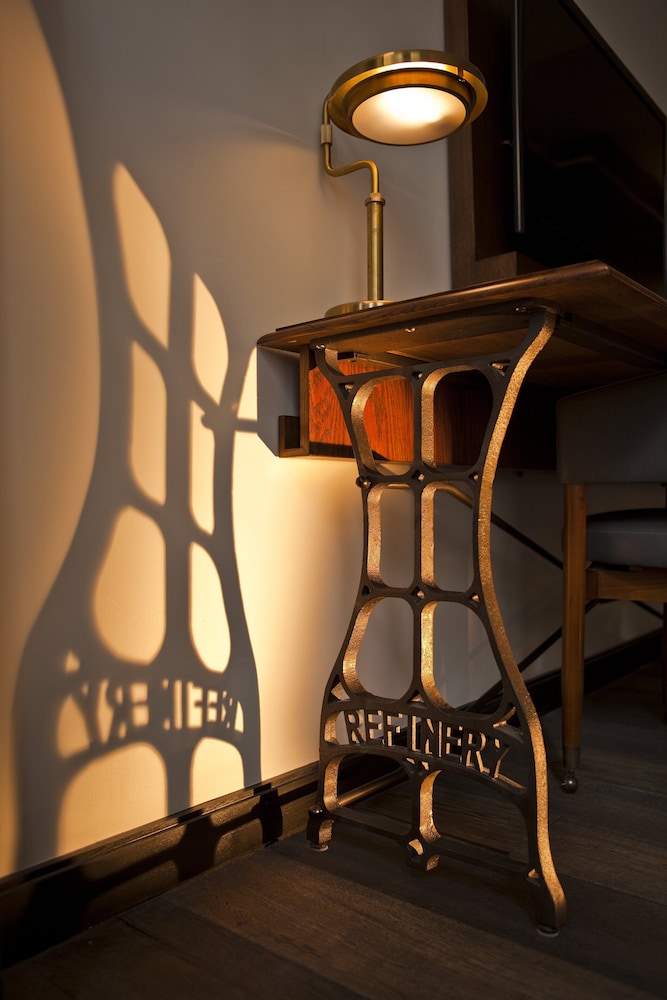 Refinery Hotel - photo 22
