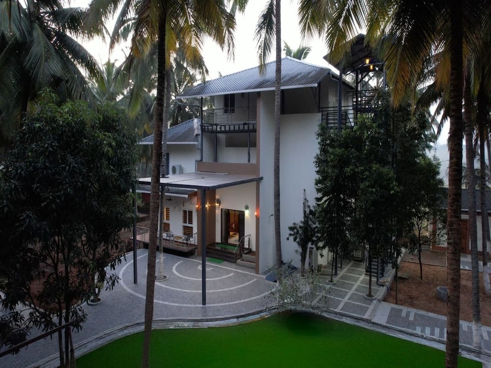 Winners Hill Resorts - last minute hotel in Coimbatore
