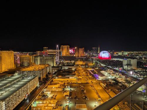 Penthouse Suite with Strip View at The Signature at MGM Grand