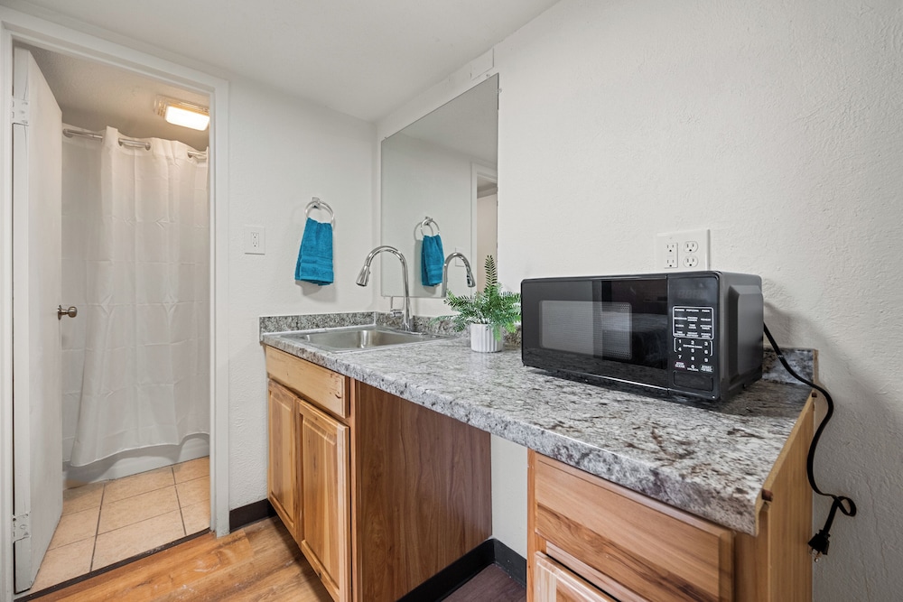 Southern Springs Extended Stay - photo 12