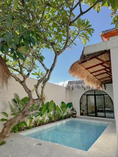 Stella Moon Villa Bali — 4-Star Luxury Hotel in Kerobokan, Indonesia