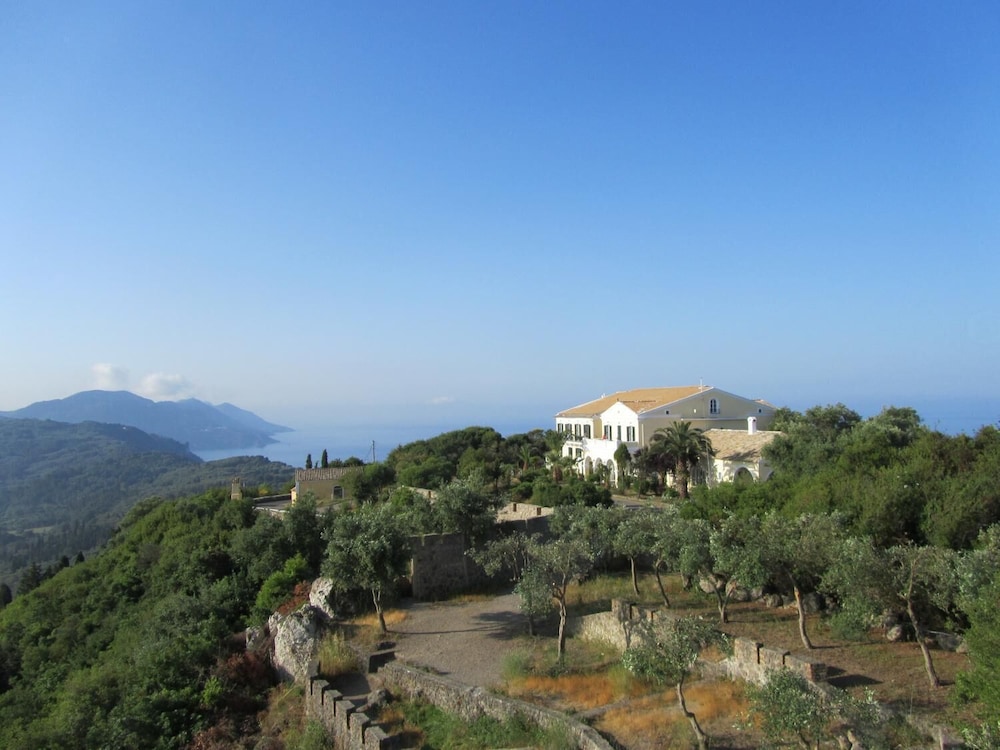 Levant Hotel - carbon neutral hotel in Corfu