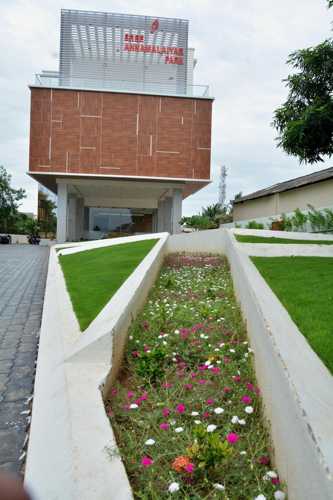 Sree Annamalaiyar Park — hotel in Tirunelveli