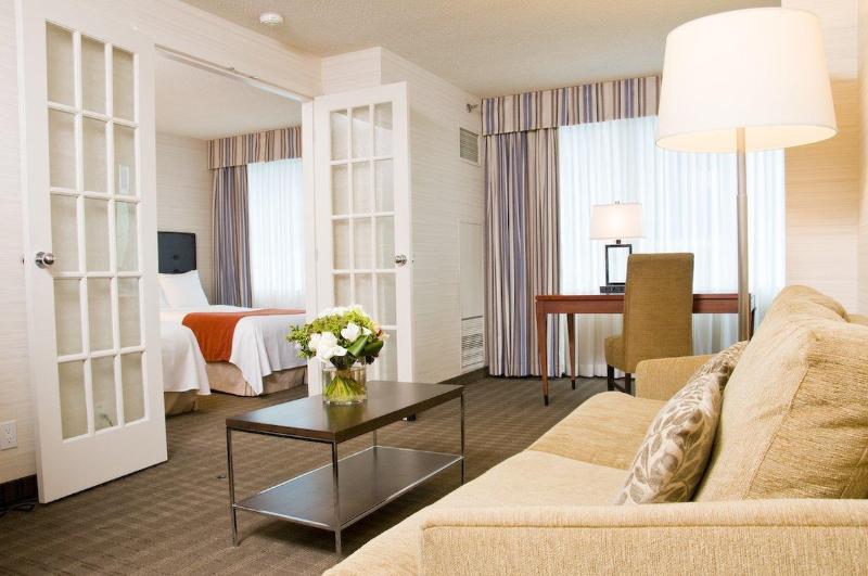 Cambridge Suites in Toronto, Canada