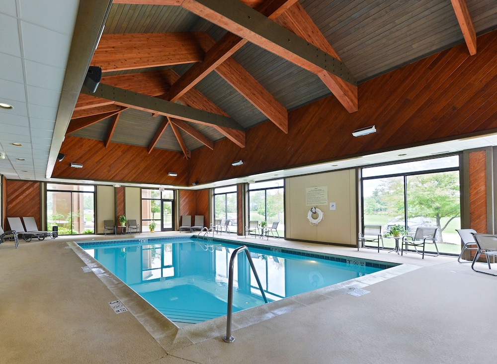 Hampton Inn Chicago Carol Stream - photo 23