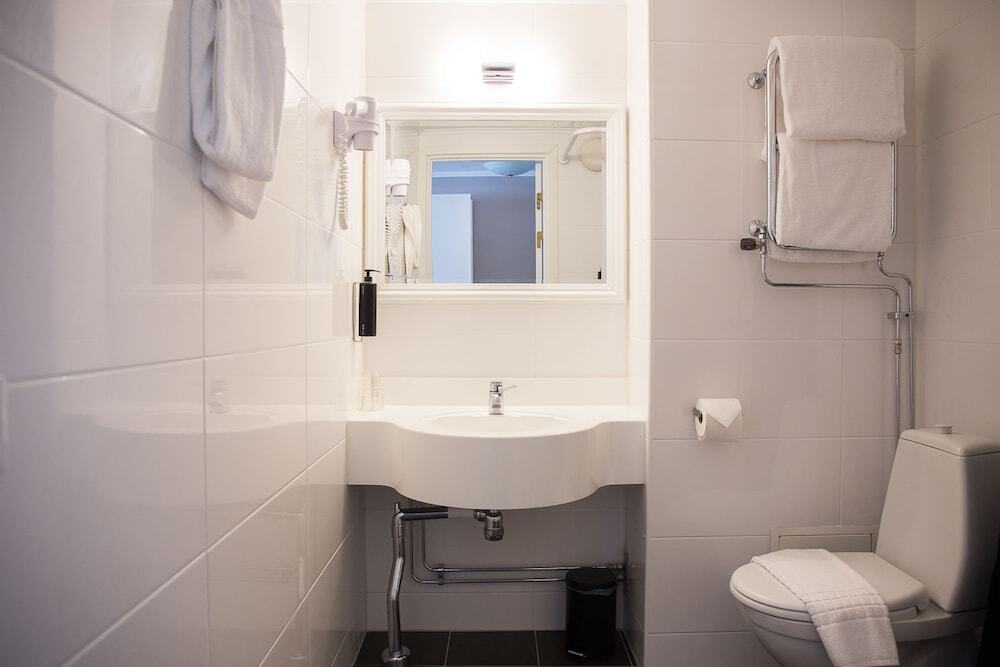 Grand Arctic Resort — 4-Star Luxury Hotel in Oeverkalix, Sweden