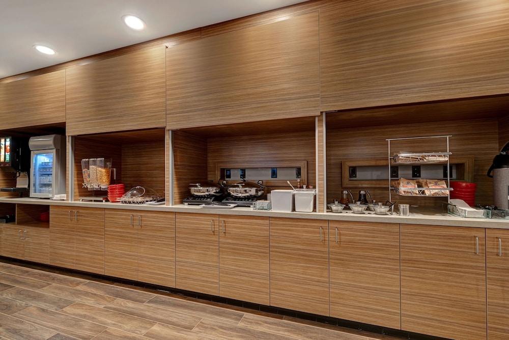 TownePlace Suites San Luis Obispo - photo 48
