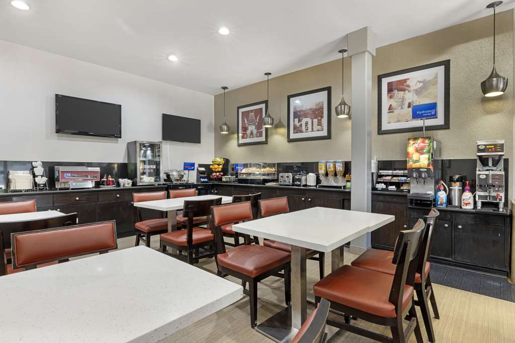 Best Western Royal Palace Inn & Suites - photo 49