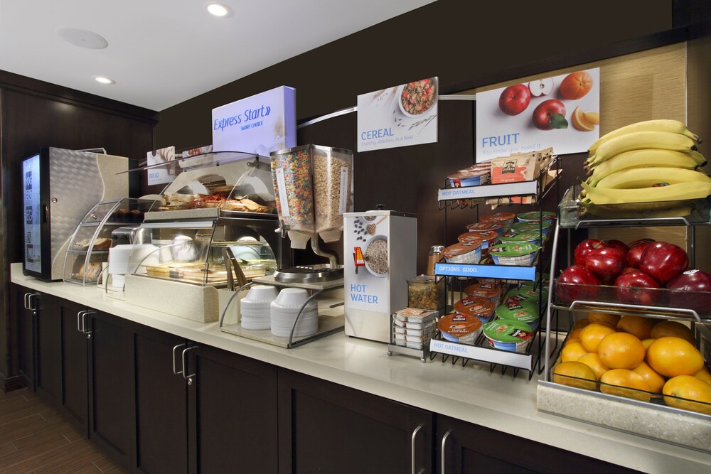 Holiday Inn Express & Suites Colorado Springs First & Main by IHG - photo 32