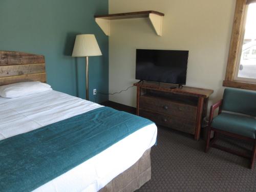 Al's Westward Ho Motel - photo 6