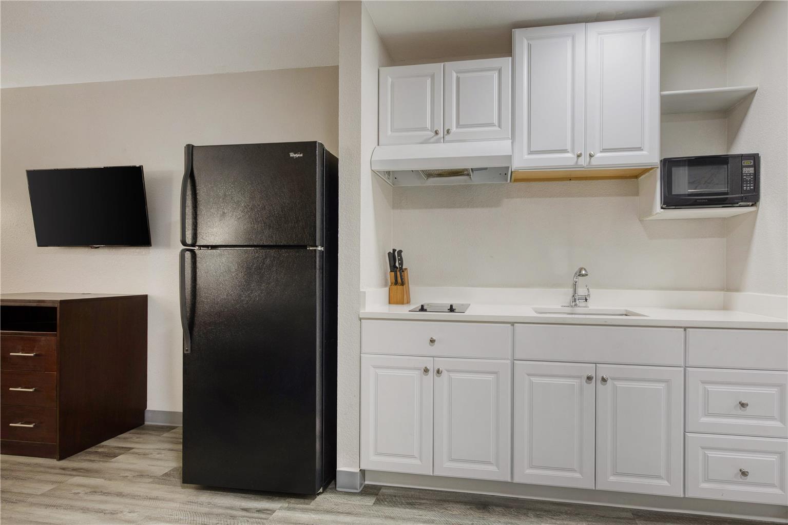 SureStay Hotel by Best Western Terrell - photo 8