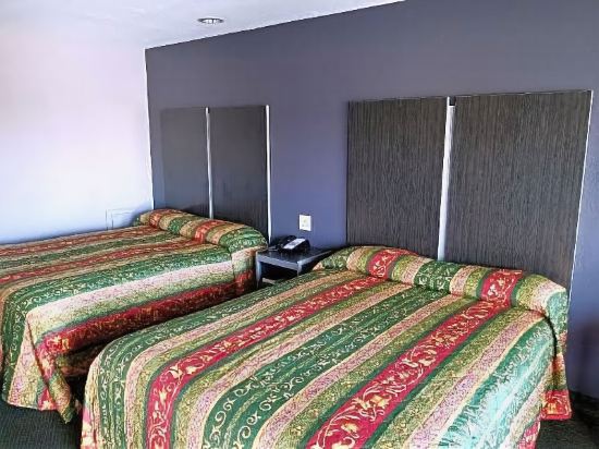 Executive Inn Pasadena - photo 19