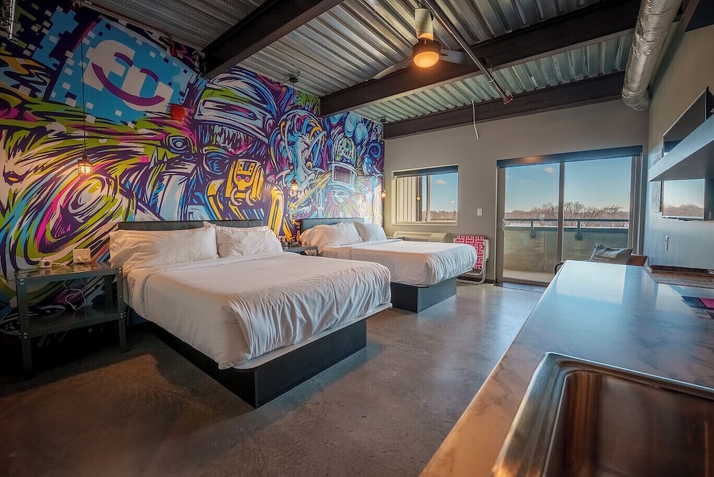 Brewhalla Hotel - photo 7