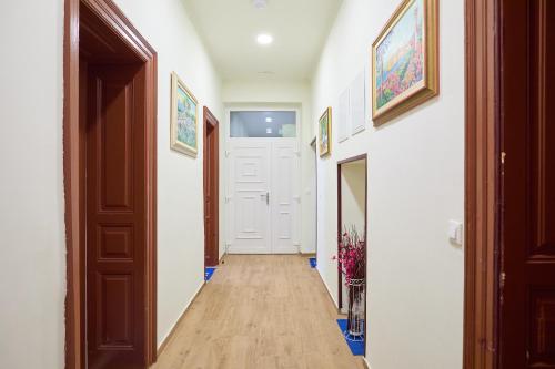 Spacious 4 Bedroom Dubrovnik Apartment