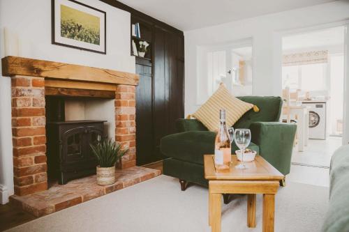 1 Chantry Cottage — 4-Star Luxury Hotel in Tunstall, United Kingdom