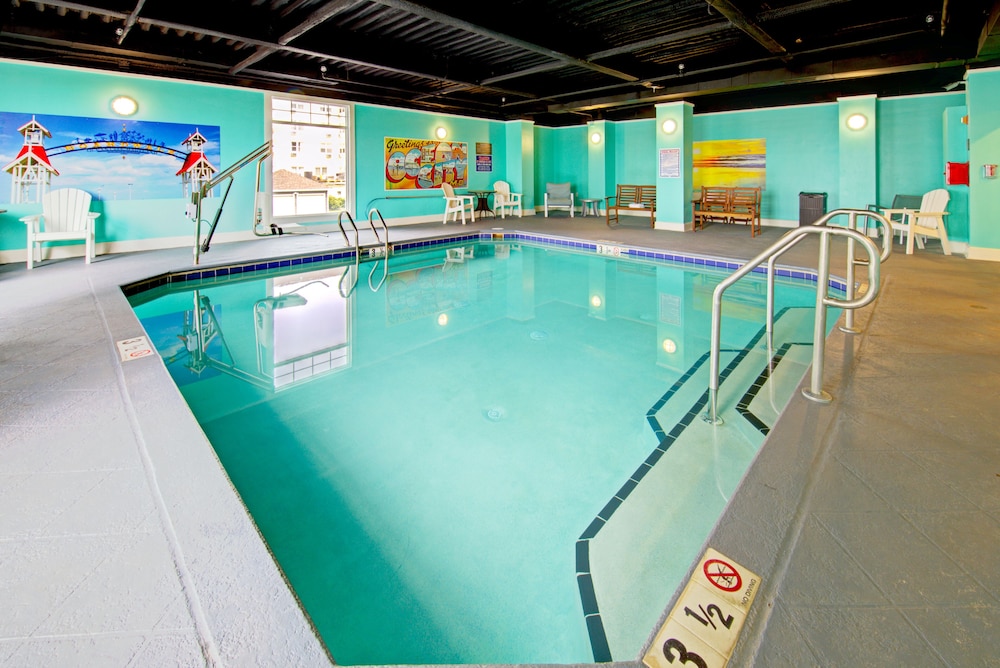 Commander Hotel & Suites - photo 53