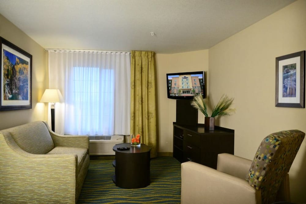 Candlewood Suites Denver Northeast Brighton by IHG - photo 26