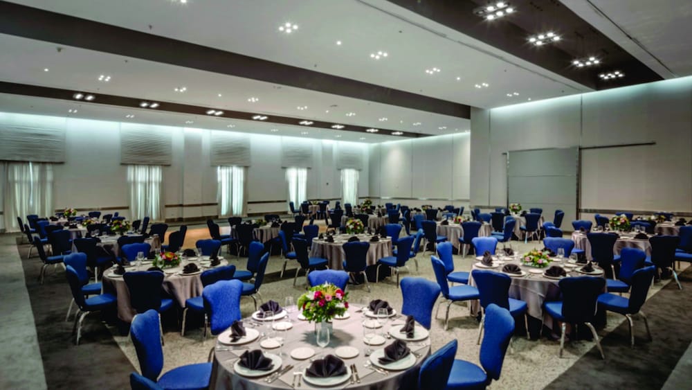 Banquet hall