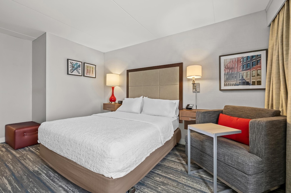 Hampton Inn Toledo South Maumee - photo 11