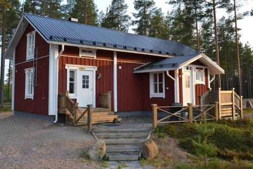 Ahmalammen mökkikylä — hotel in Kauhajoki