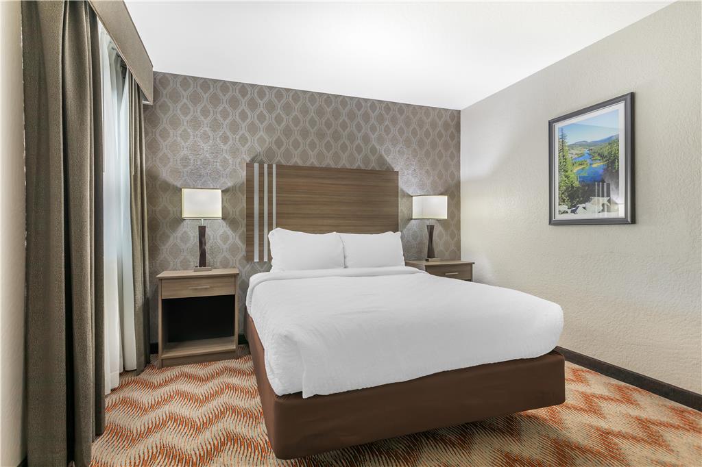 Best Western Plus Sonora Oaks Hotel & Conference Center - photo 36
