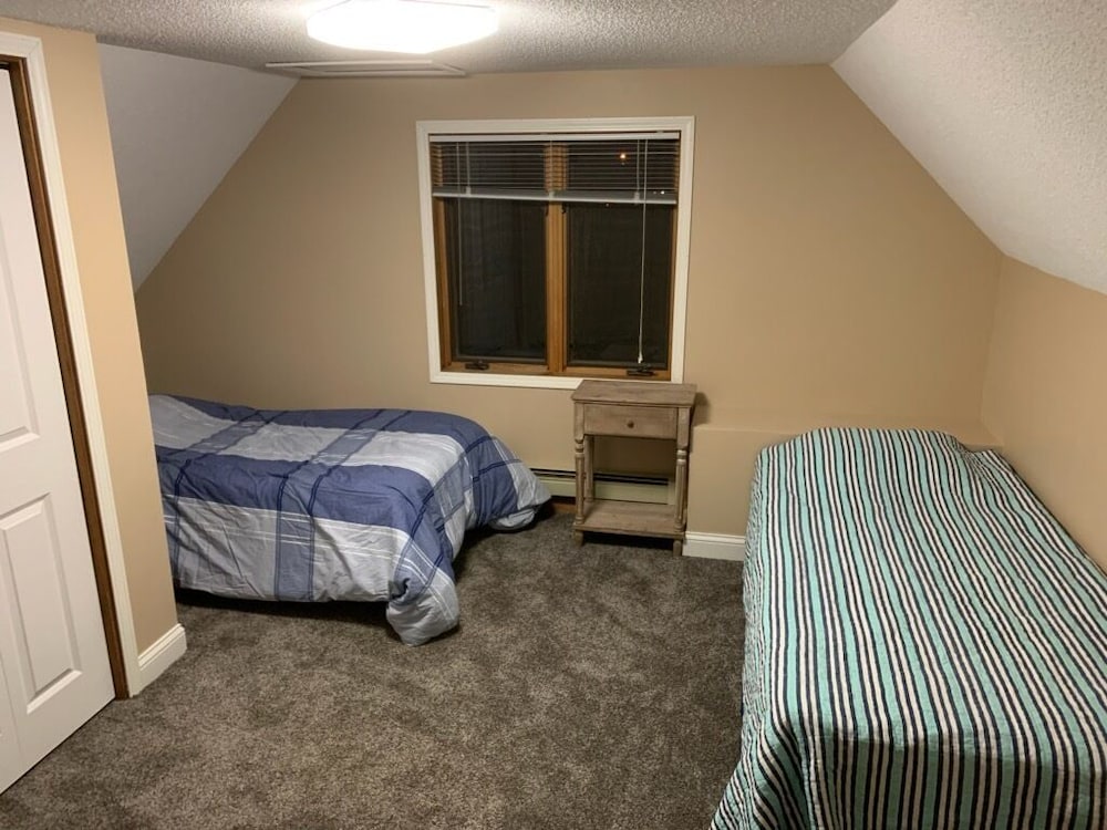 Riverside Point Resort - photo 3