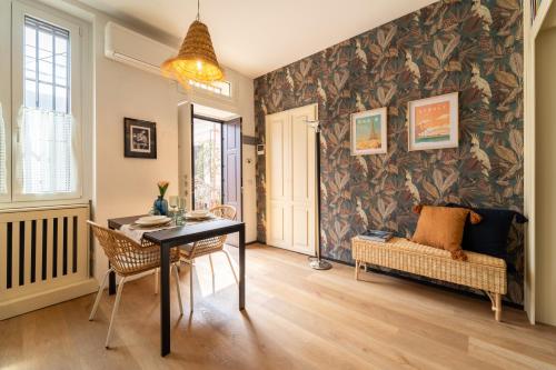 Boutique Apartment Milano — 4-Star Luxury Hotel in Milan, Italy